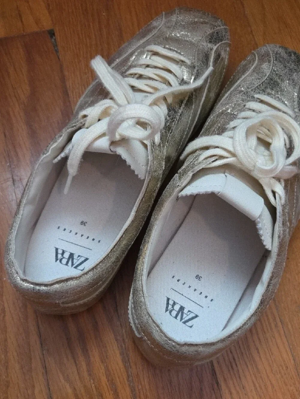 Zara Silver Metallic Lace-Up Athletic Sneakers